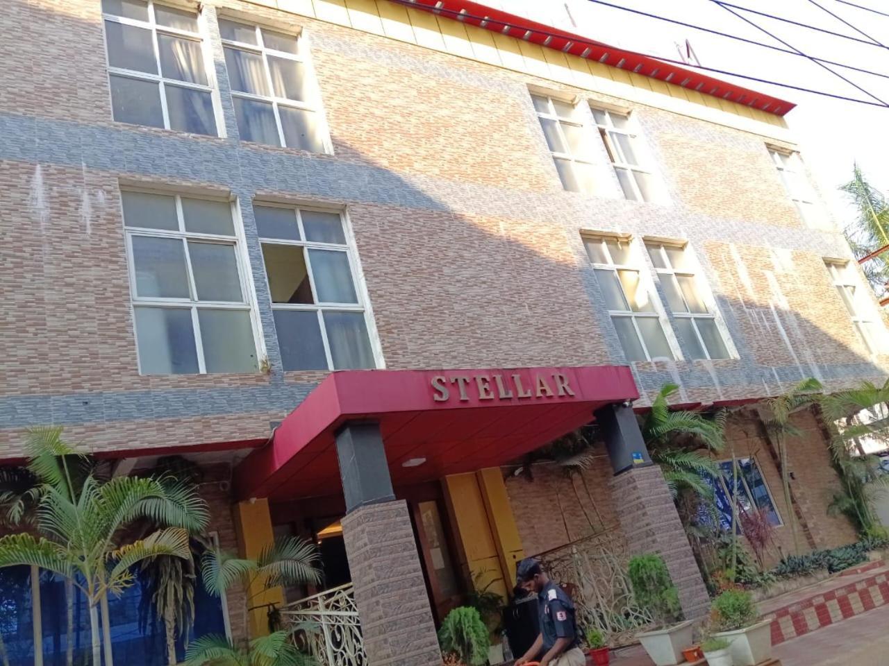 Hotel Stellar Bhubaneswar Exteriör bild